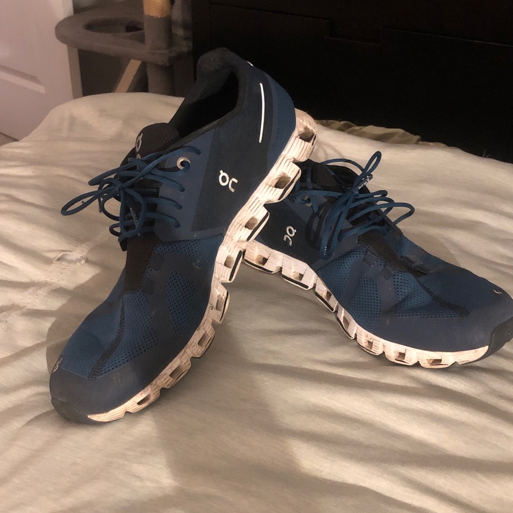 On Running Navy and Black Sneakers